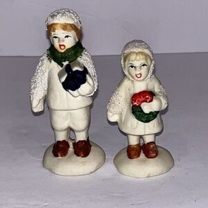 Set of 2 Giftco‎ Christmas Village Victorian Caroler Figurines Children